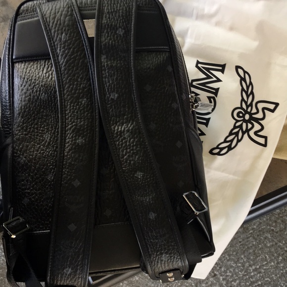 MCM Metallic Visetos Spot MD main image 4